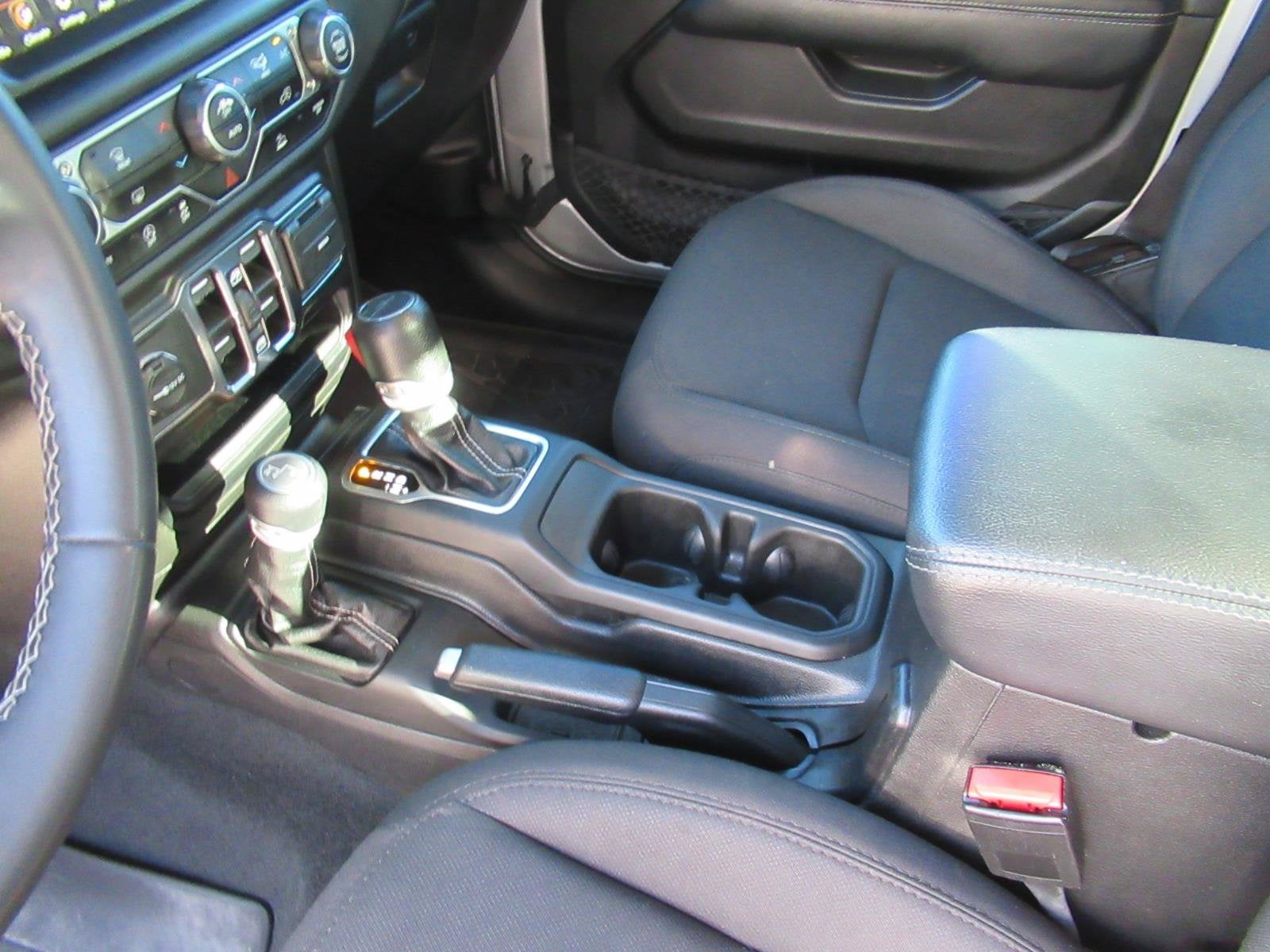 2023 Jeep Gladiator Overland 4x4