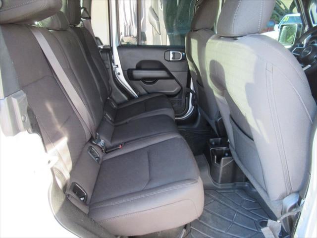 2023 Jeep Gladiator Overland 4x4