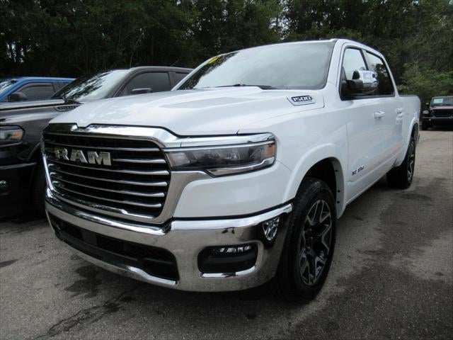 2026 RAM 1500 Laramie Crew Cab 4x4 5'7' Box