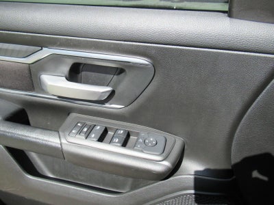 2025 RAM 1500 Big Horn Crew Cab 4x4 6'4' Box