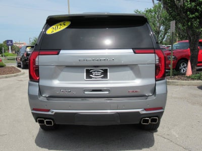 2025 GMC Yukon 4WD Denali