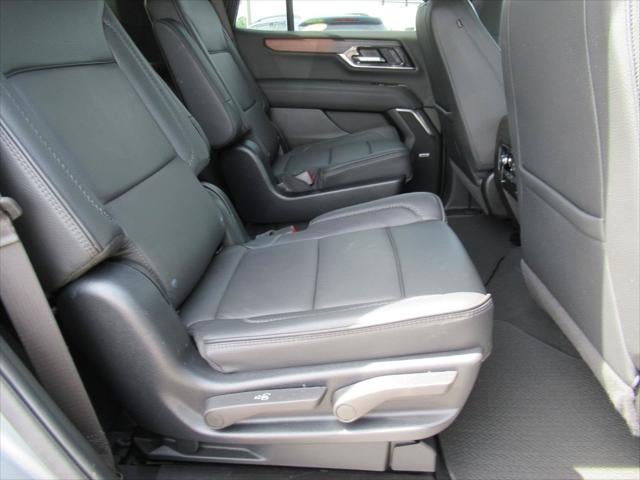 2025 GMC Yukon 4WD Denali