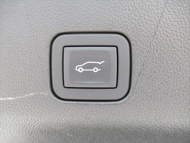 2025 GMC Yukon 4WD Denali