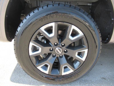 2023 Nissan Titan Crew Cab Platinum Reserve 4x4