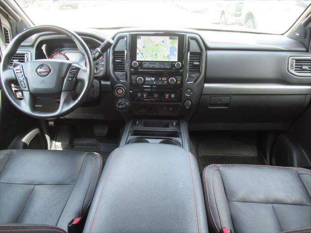 2022 Nissan TITAN Crew Cab PRO-4X 4x4