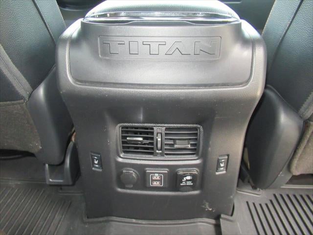 2022 Nissan TITAN Crew Cab PRO-4X 4x4
