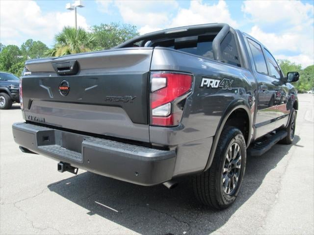 2022 Nissan TITAN Crew Cab PRO-4X 4x4