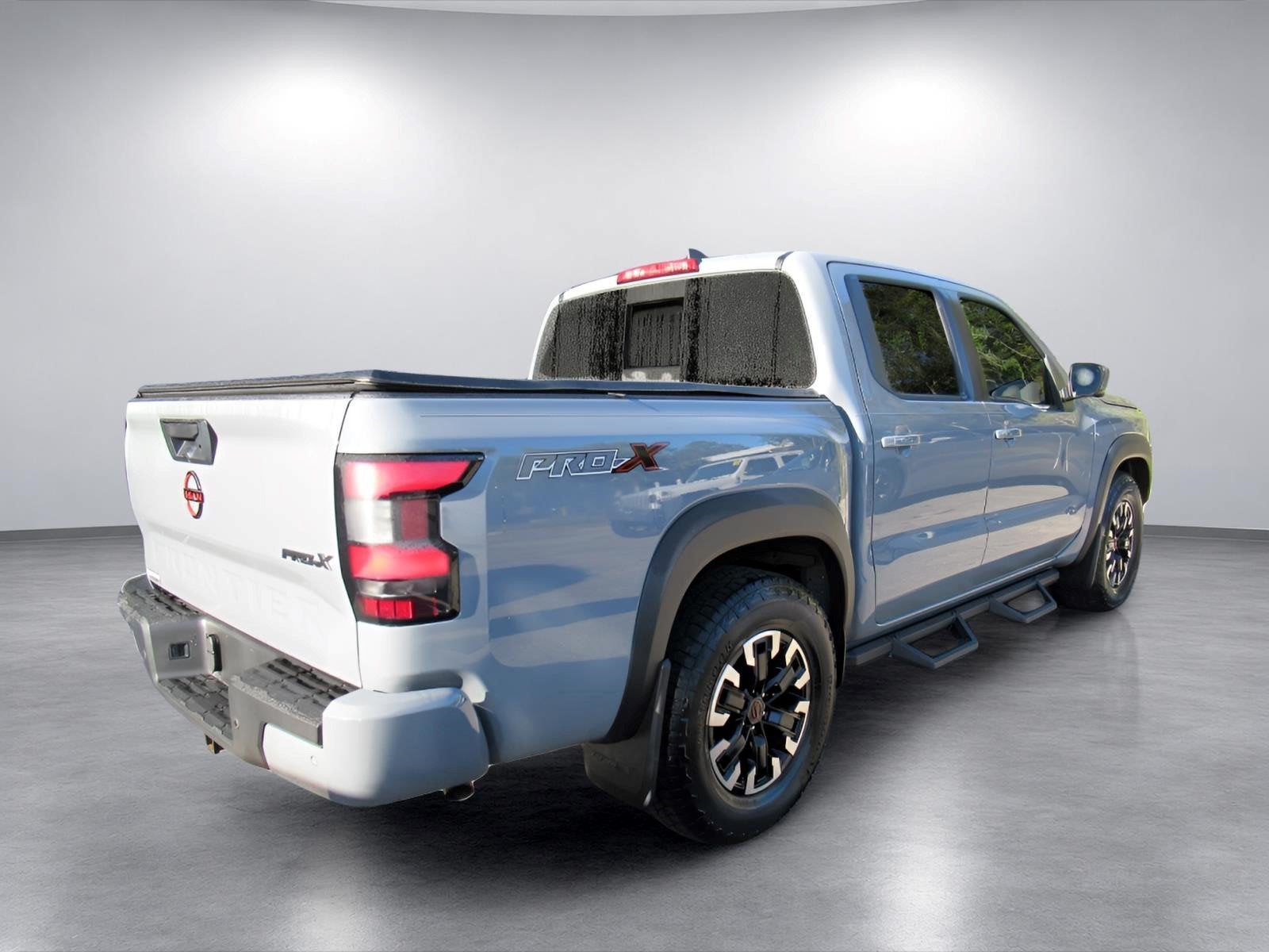 2024 Nissan Frontier Crew Cab PRO-X 4x2