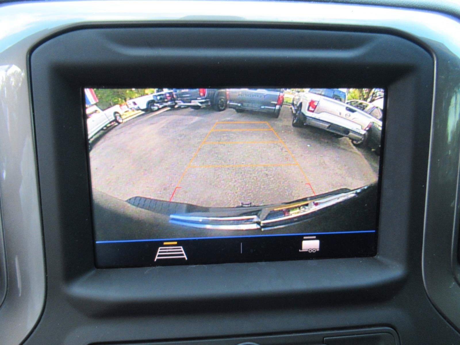 2023 Chevrolet Silverado 2500HD 4WD Crew Cab Standard Bed Custom
