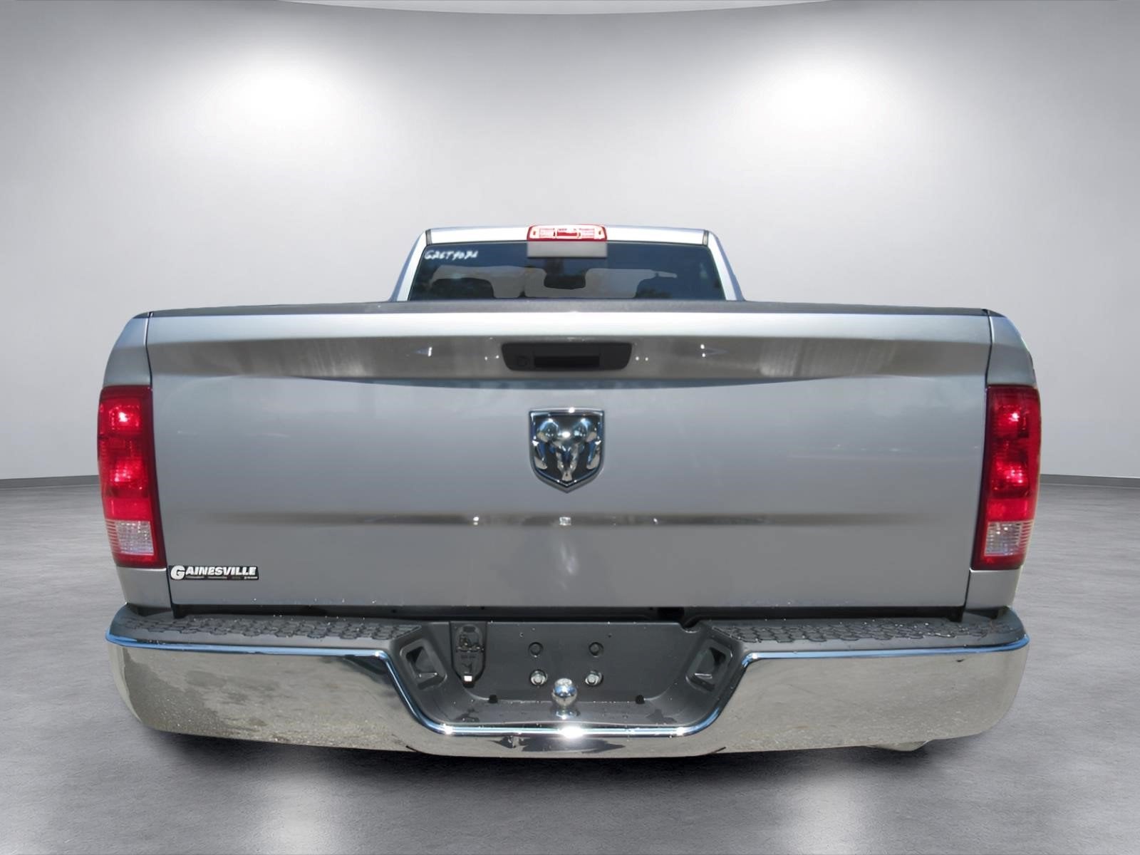 2023 RAM 1500 Tradesman Regular Cab 4x2 8' Box