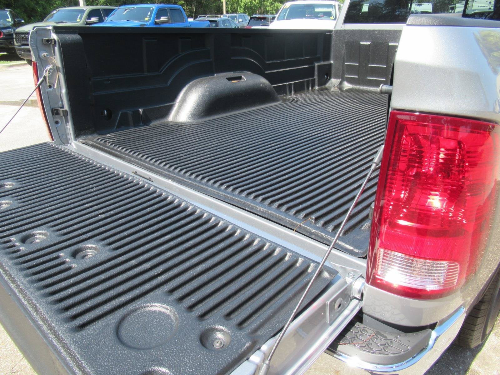 2023 RAM 1500 Tradesman Regular Cab 4x2 8' Box