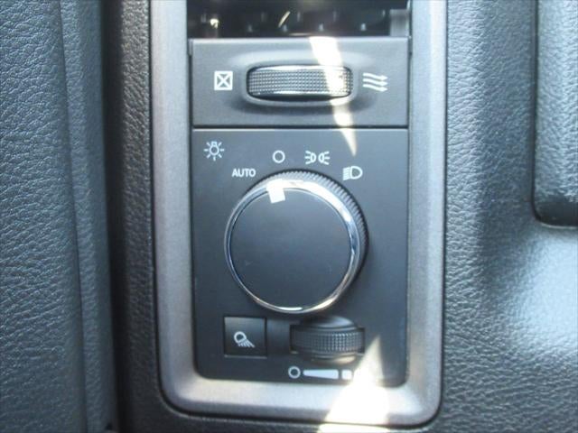 2023 RAM 1500 Tradesman Regular Cab 4x2 8' Box