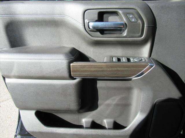 2022 Chevrolet Silverado 1500 LTD 4WD Crew Cab Short Bed LT with 2FL