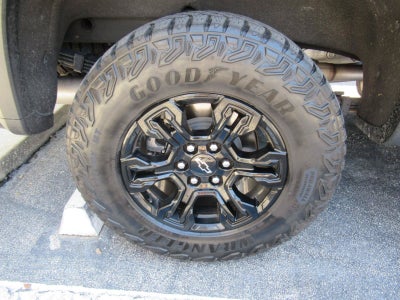 2023 Chevrolet Silverado 1500 4WD Crew Cab Short Bed ZR2