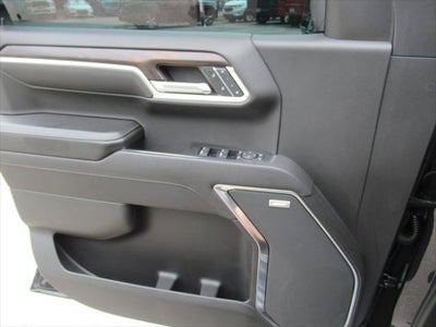 2022 GMC Sierra 1500 4WD Crew Cab Short Box SLT