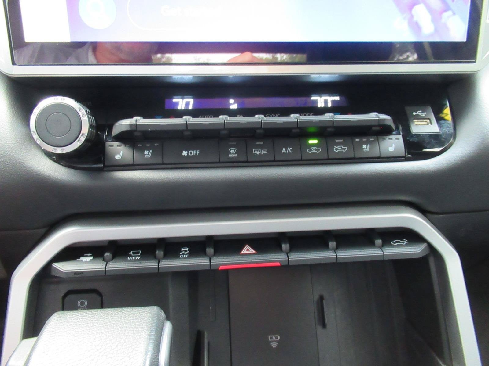 2025 Toyota Tundra Platinum