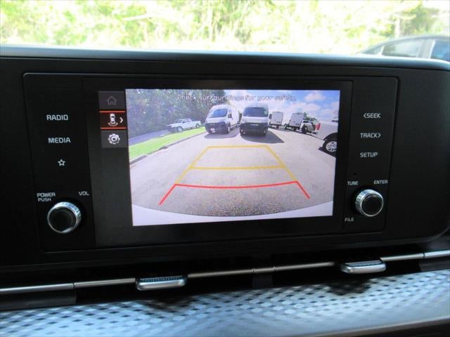2024 Kia Carnival LX Seat Package