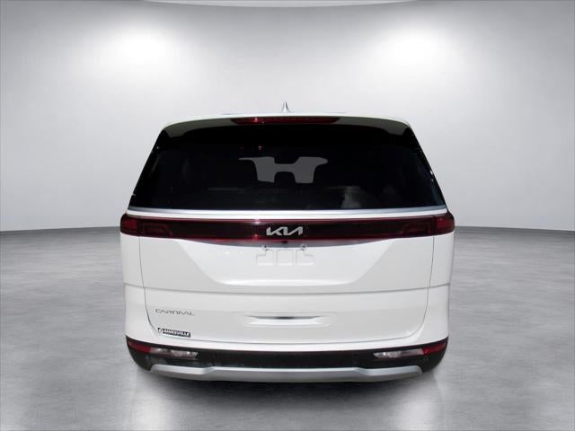 2024 Kia Carnival LX Seat Package
