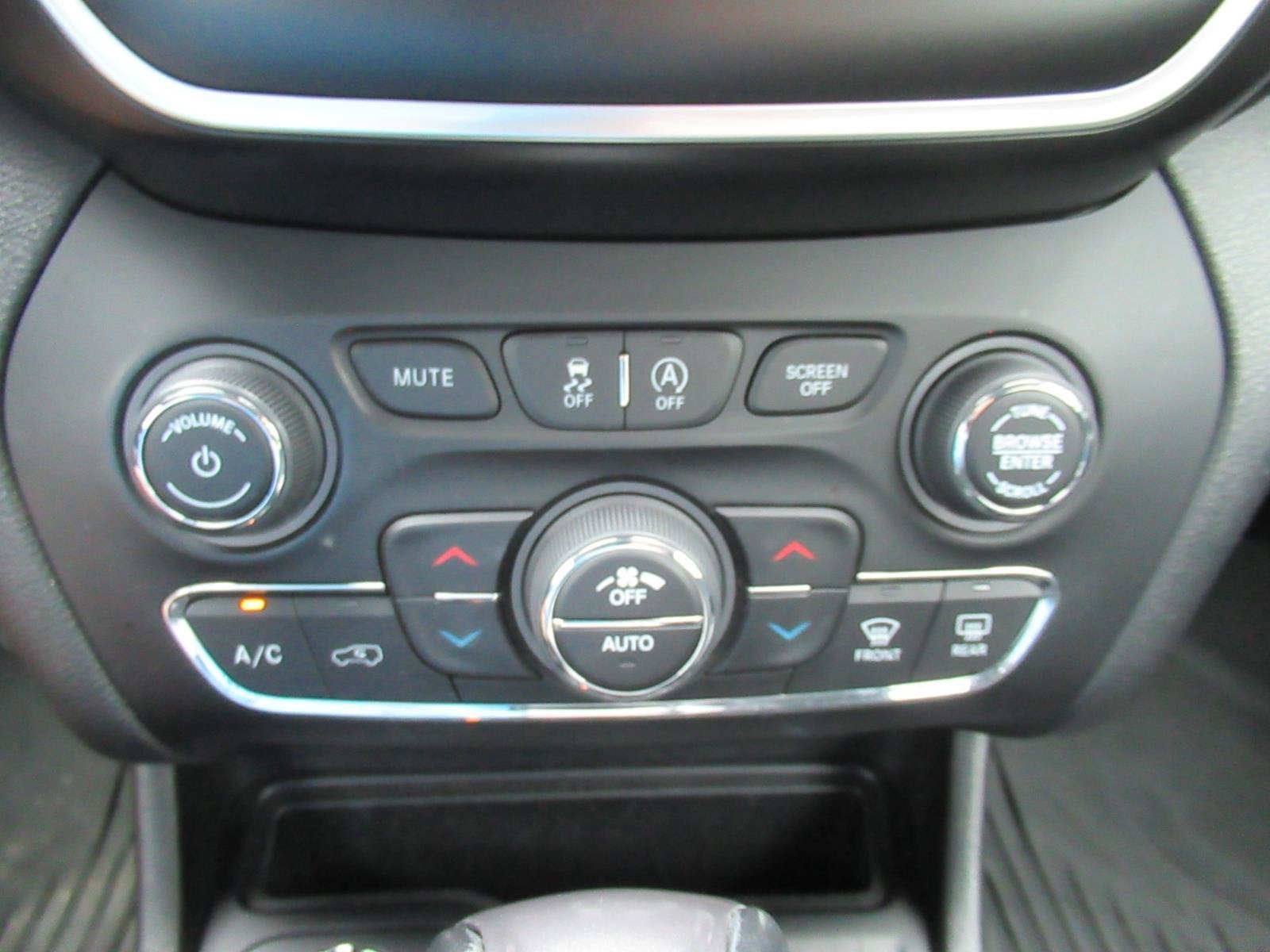 2021 Jeep Cherokee Latitude Lux 4x4