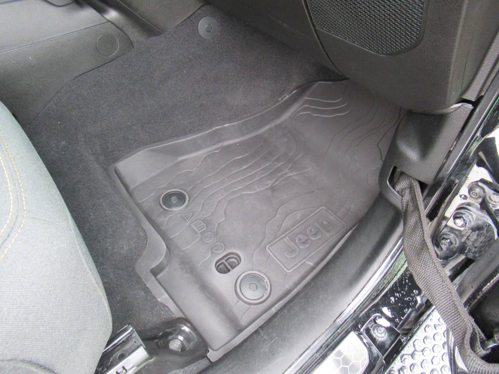 2024 Jeep Wrangler 4-Door Sport 4x4