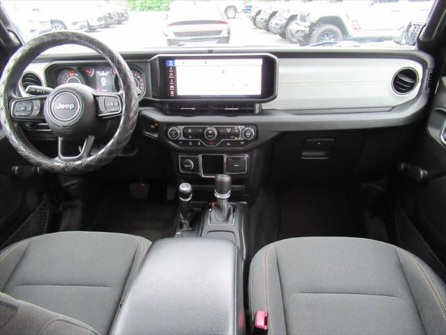 2024 Jeep Wrangler 4-Door Sport 4x4