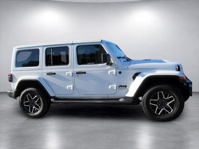 2026 Jeep Wrangler 4-Door Sahara 4x4