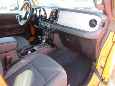 2025 Jeep Wrangler 4-Door Sahara 4x4