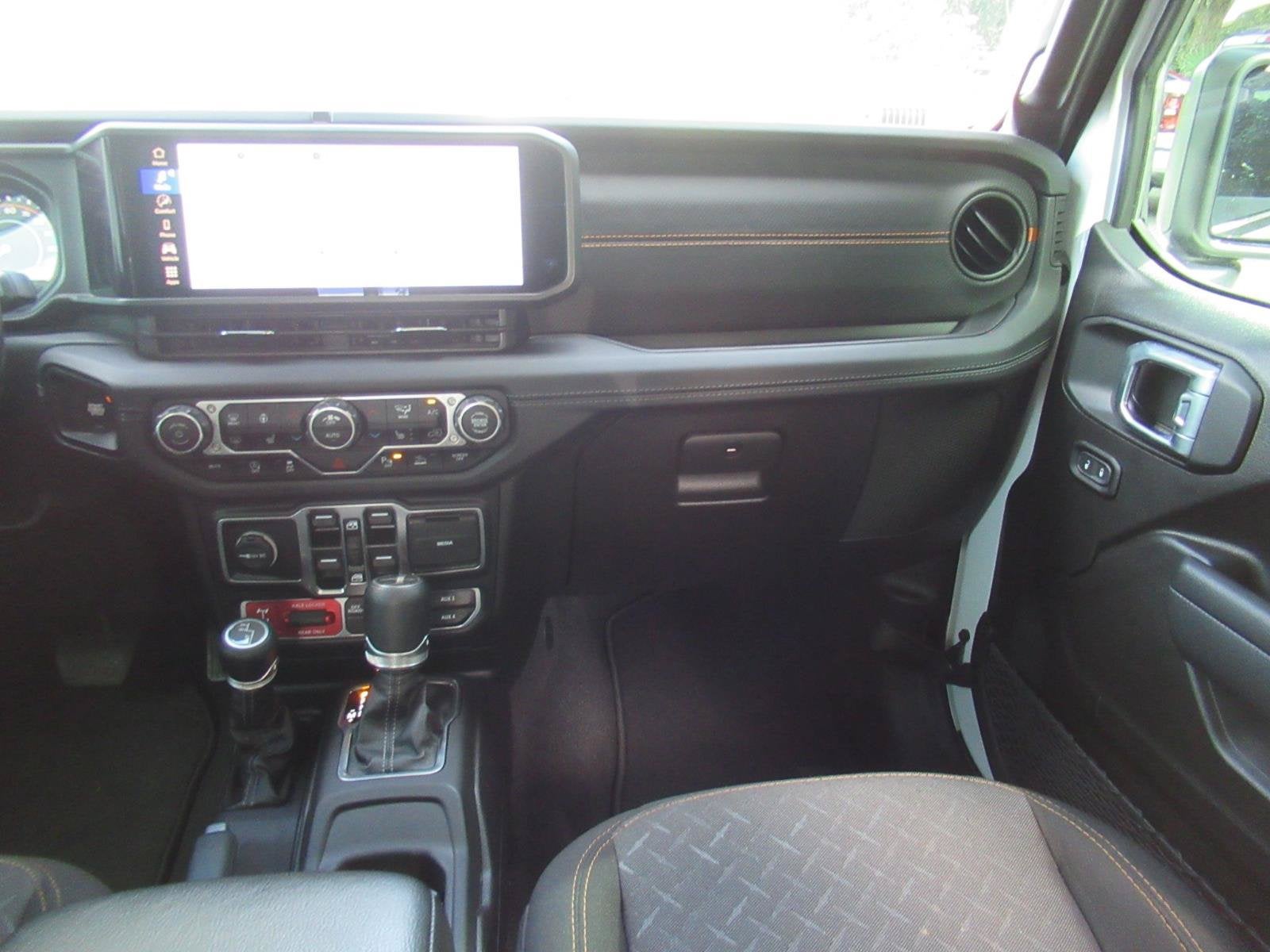 2024 Jeep Gladiator Mojave