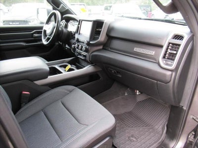 2022 RAM 1500 Big Horn Crew Cab 4x2 5'7' Box