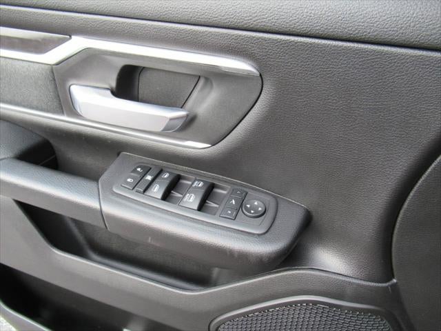 2022 RAM 1500 Big Horn Crew Cab 4x2 5'7' Box
