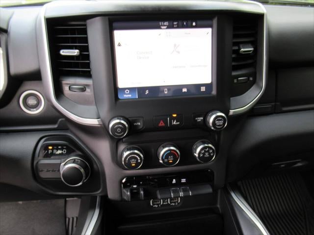 2022 RAM 1500 Big Horn Crew Cab 4x2 5'7' Box