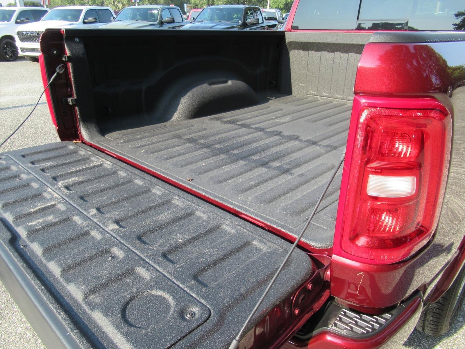 2025 RAM 1500 Big Horn Crew Cab 4x4 6'4' Box