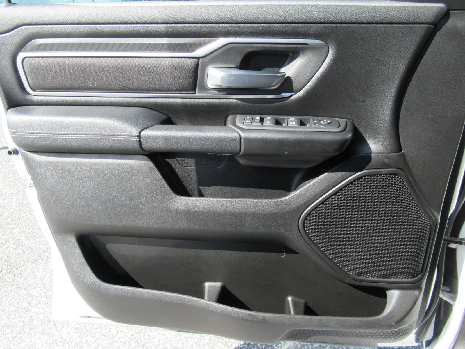 2026 RAM 1500 Big Horn Crew Cab 4x4 5'7' Box