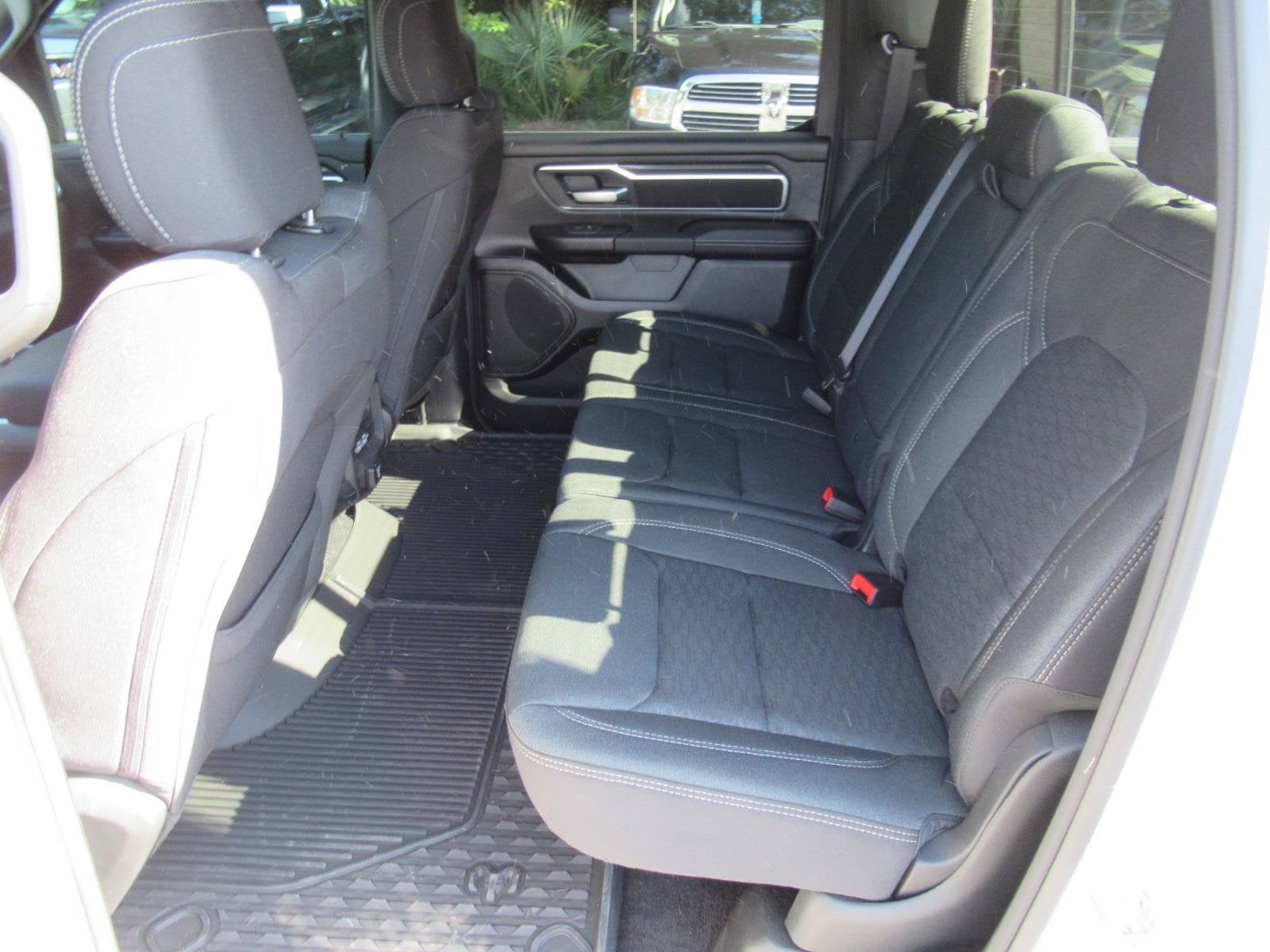 2026 RAM 1500 Big Horn Crew Cab 4x4 5'7' Box