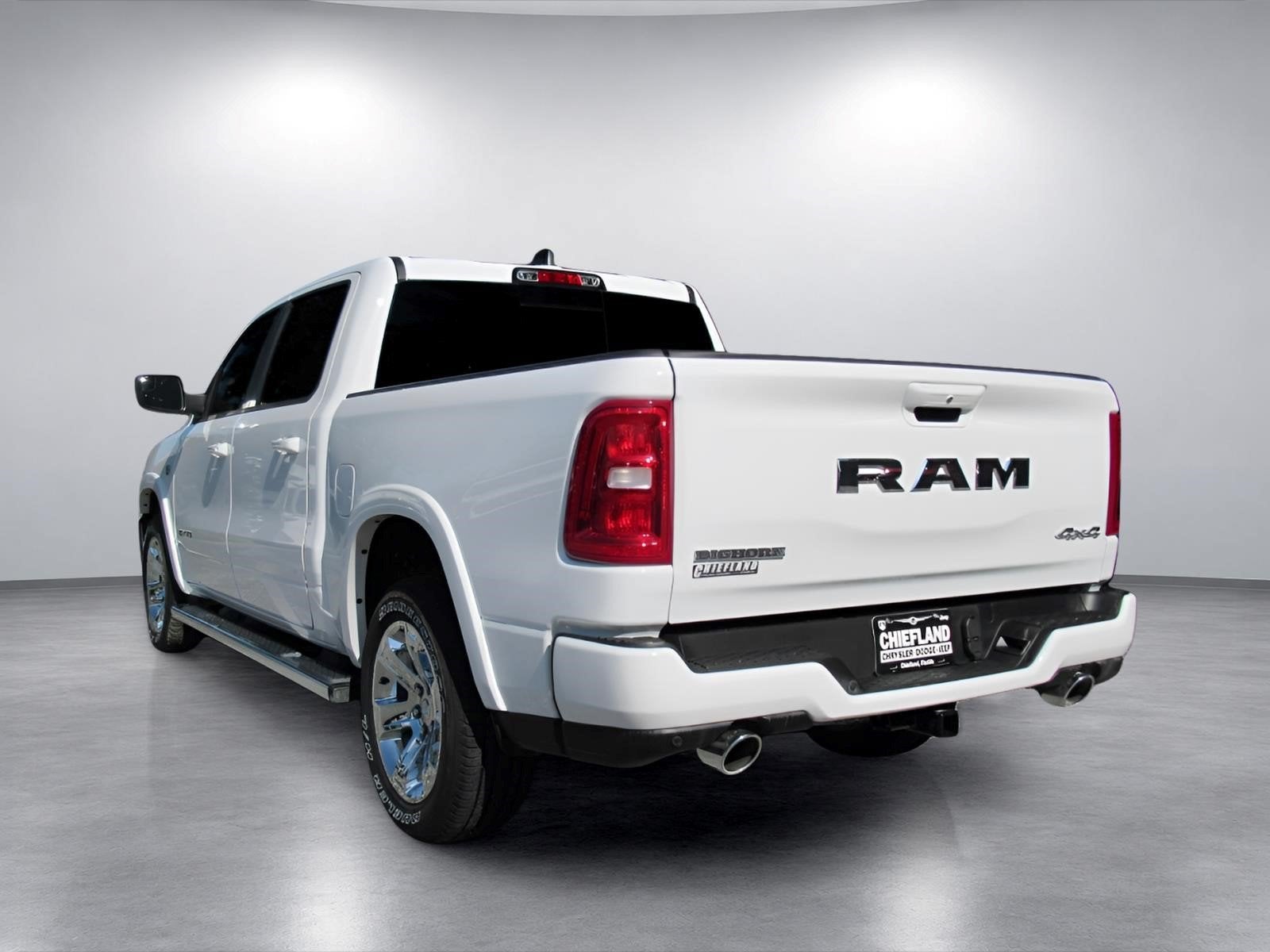 2026 RAM 1500 Big Horn Crew Cab 4x4 5'7' Box
