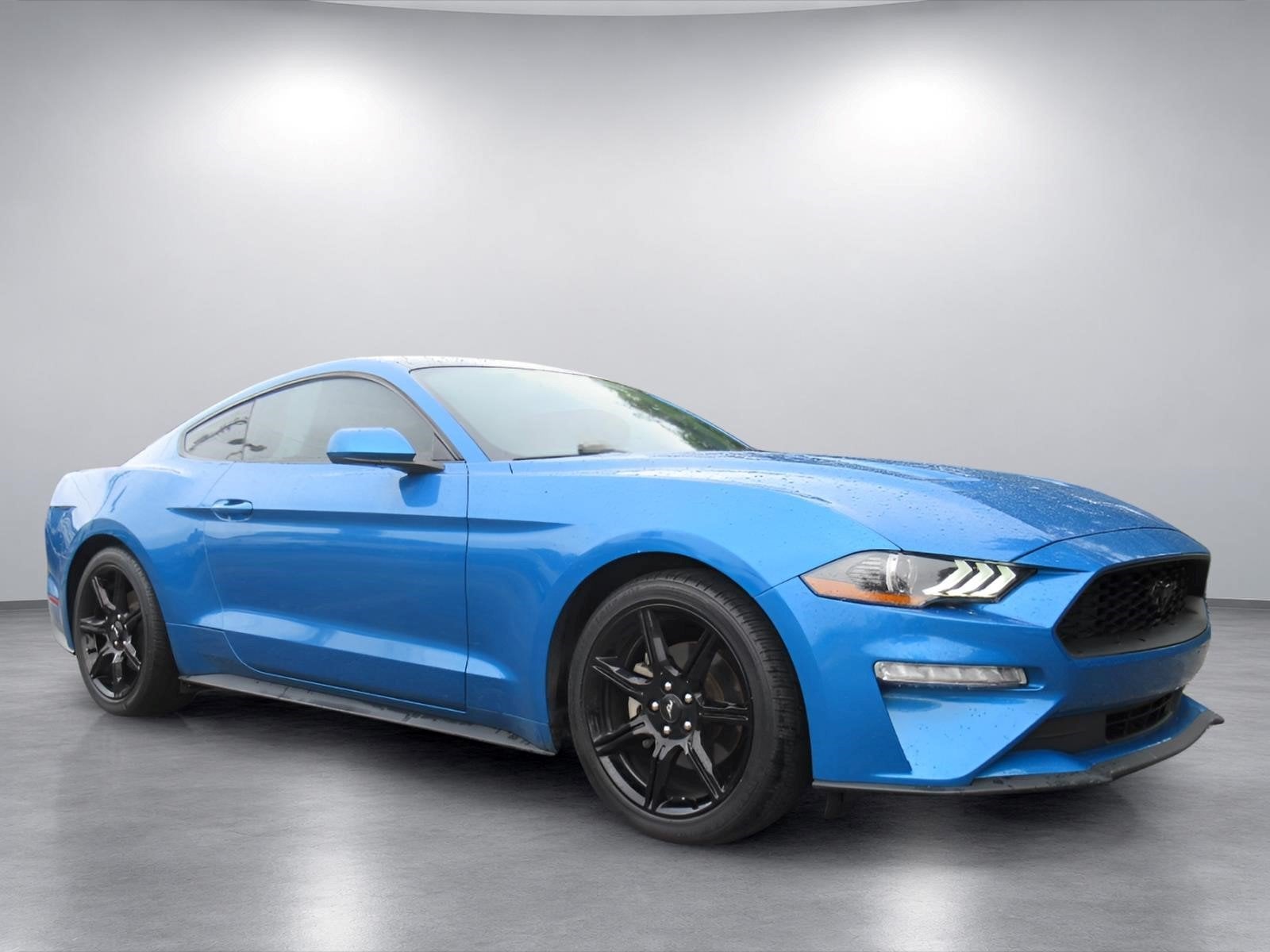 2020 Ford Mustang EcoBoost
