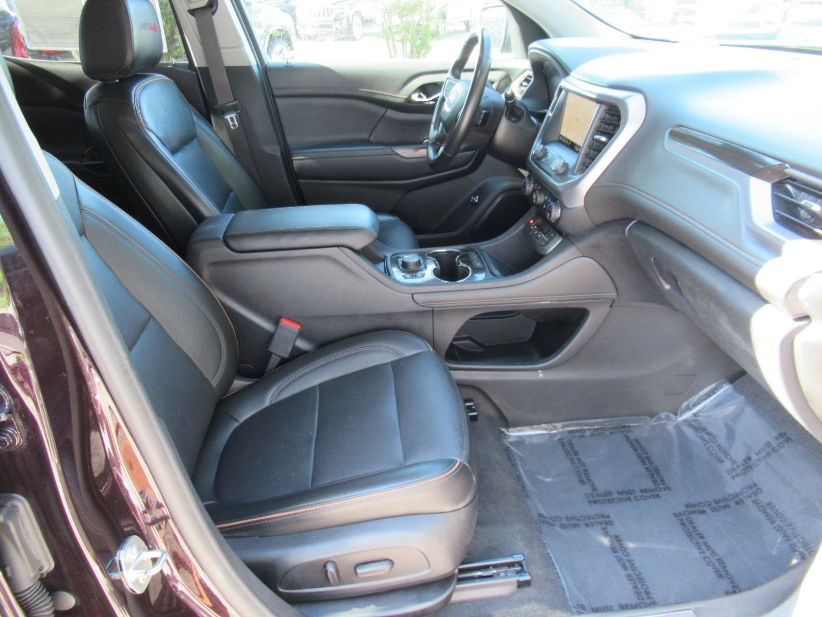 2021 GMC Acadia AWD AT4