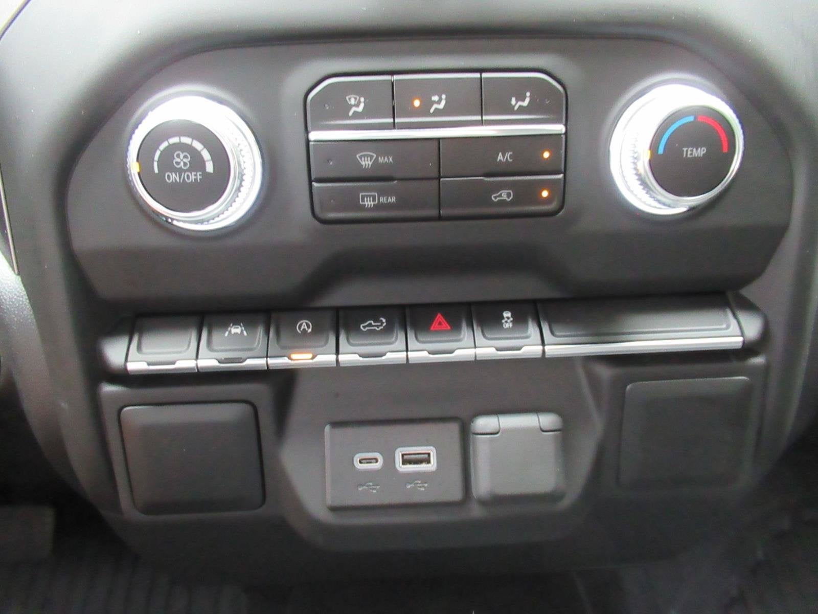 2026 GMC Sierra 1500 Crew Cab, Short Bed, Pro, 4WD
