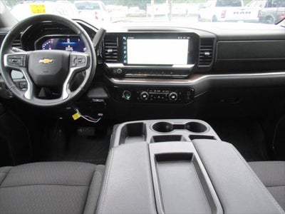 2024 Chevrolet Silverado 1500 2WD Crew Cab Short Bed LT