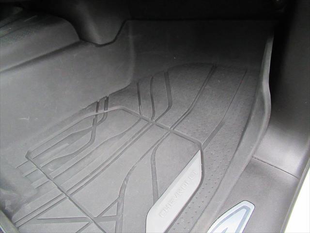 2024 Chevrolet Silverado 1500 2WD Crew Cab Short Bed LT