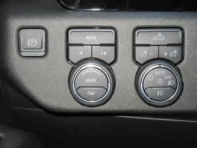 2023 Chevrolet Silverado 1500 4WD Crew Cab Short Bed RST