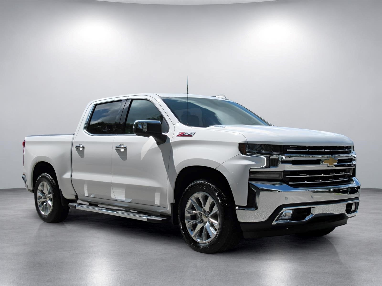 2021 Chevrolet Silverado 1500 4WD Crew Cab Short Bed LTZ
