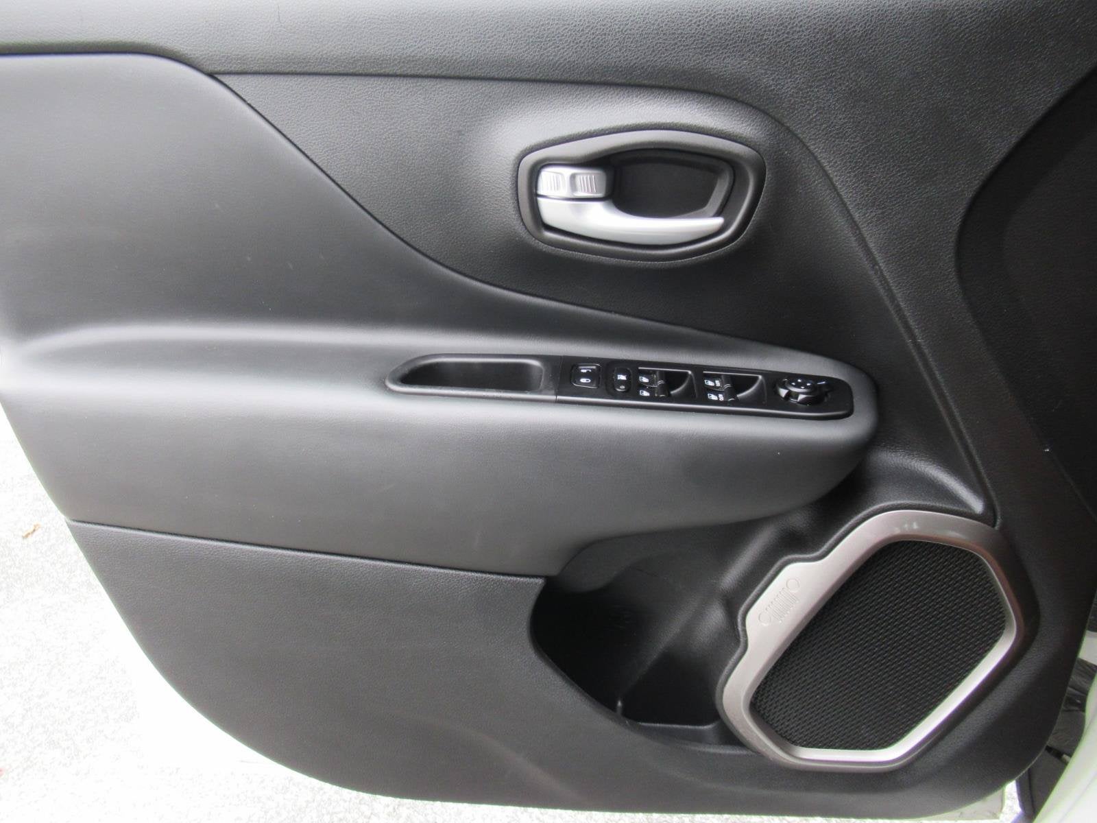 2023 Jeep Renegade Latitude 4x4