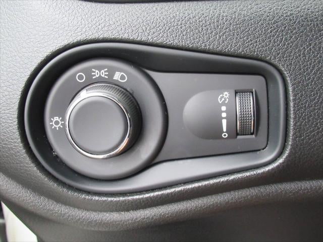 2023 Jeep Renegade Latitude 4x4