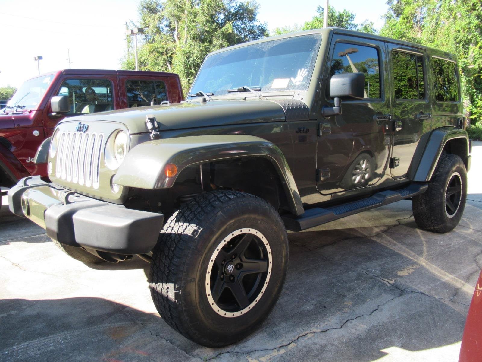 2016 Jeep Wrangler Unlimited Sahara