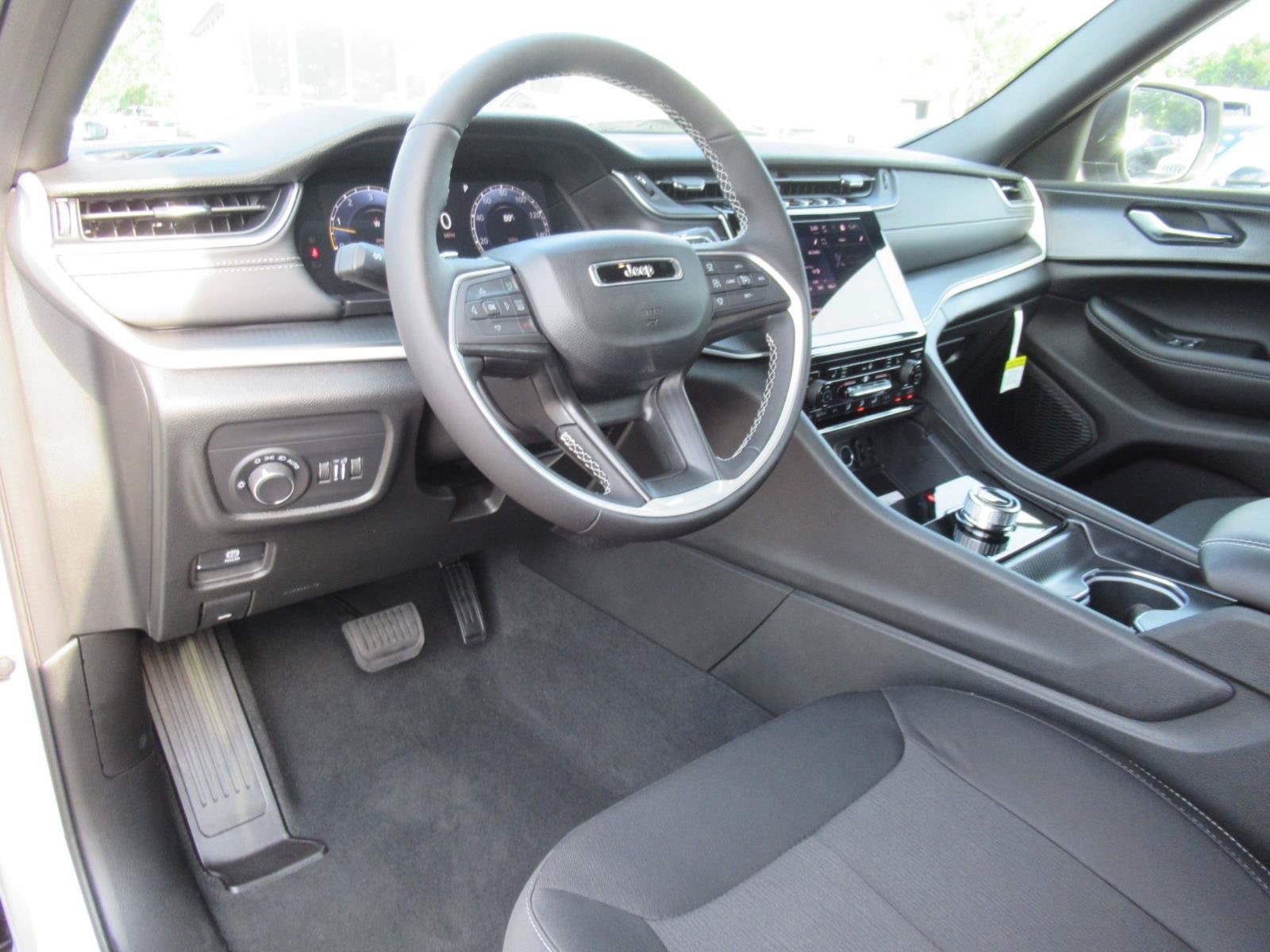 2026 Jeep Grand Cherokee L Laredo X