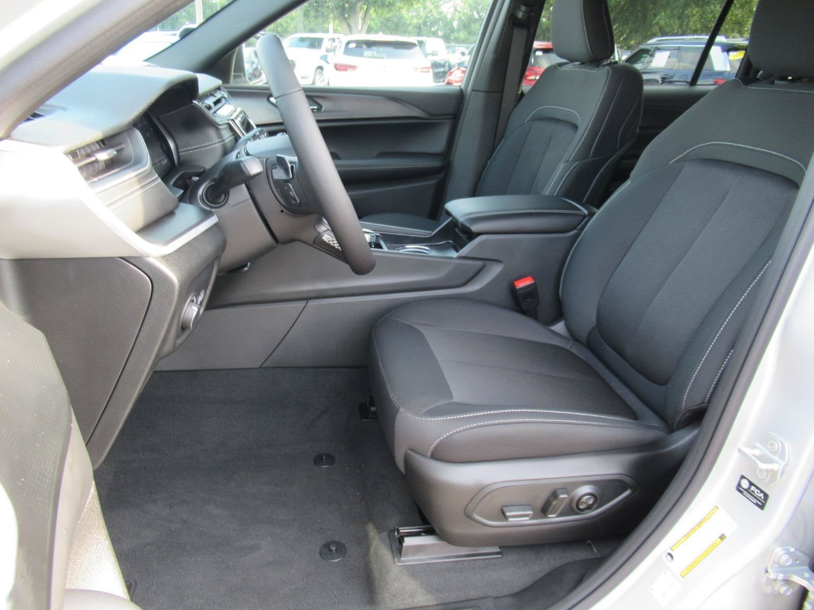 2026 Jeep Grand Cherokee L Laredo X