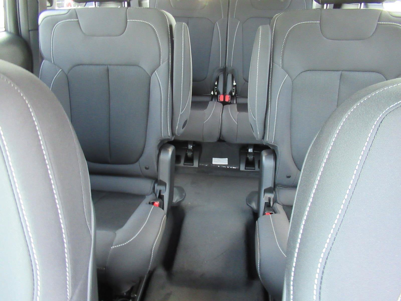2026 Jeep Grand Cherokee L Laredo X