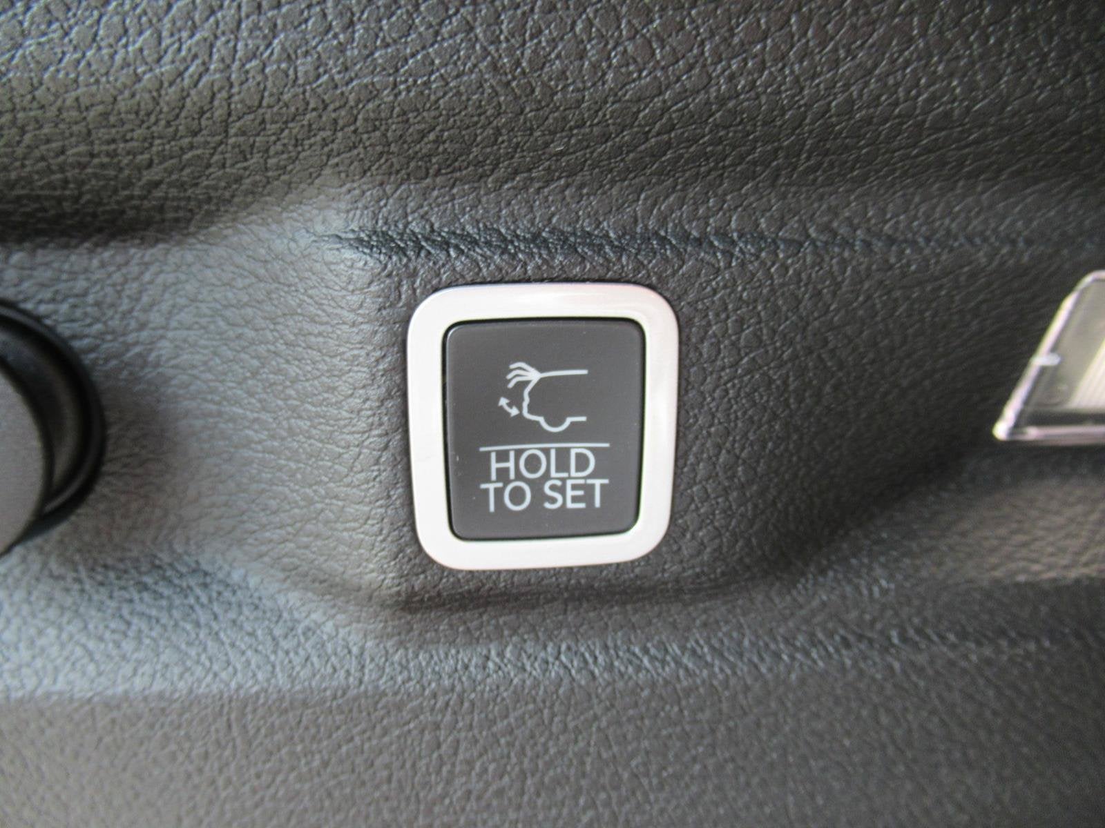 2026 Jeep Grand Cherokee L Laredo X