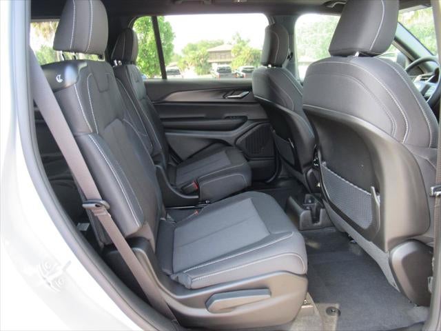 2026 Jeep Grand Cherokee L Laredo X